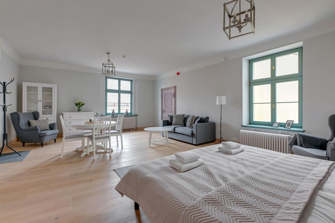 Historical Townhouse By Blue Mandarin Apartment Гданск Екстериор снимка
