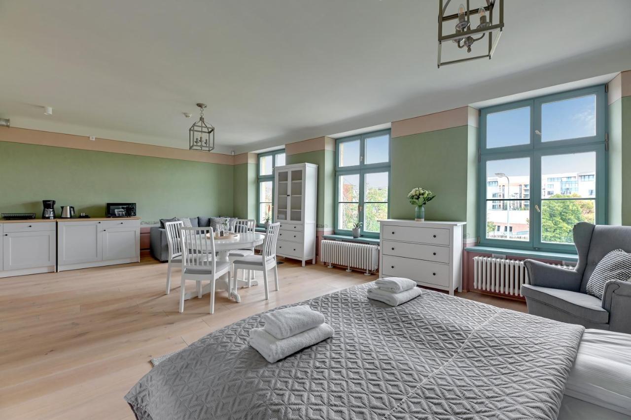 Historical Townhouse By Blue Mandarin Apartment Гданск Екстериор снимка