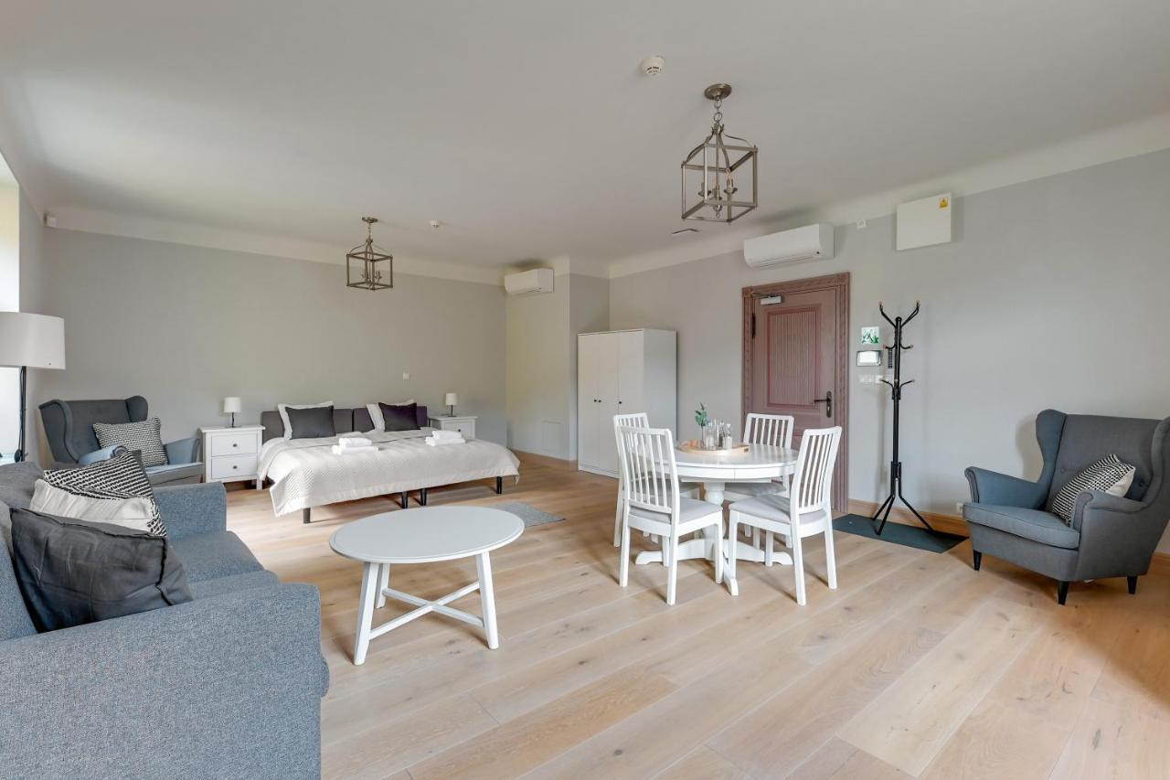 Historical Townhouse By Blue Mandarin Apartment Гданск Екстериор снимка