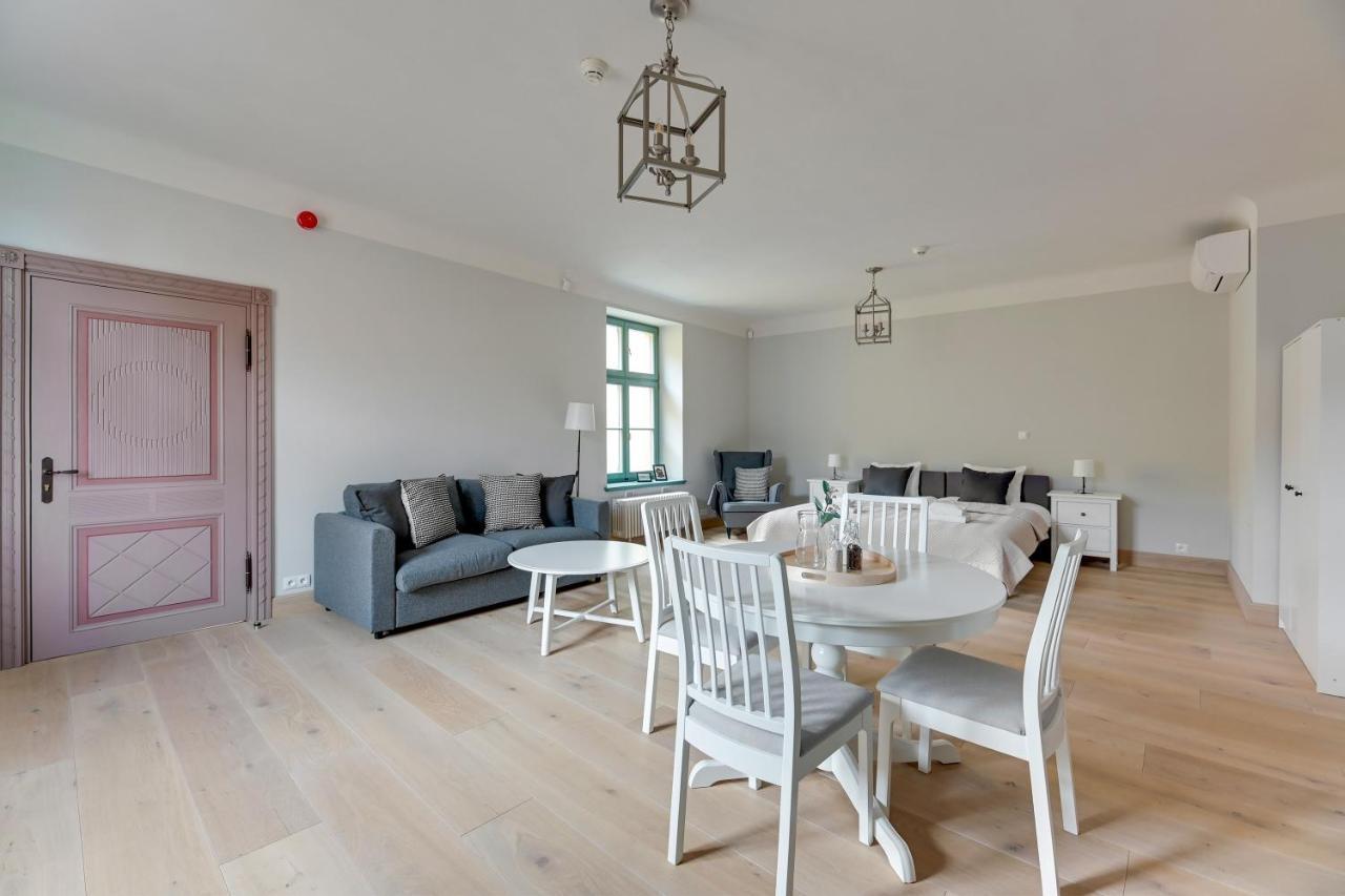 Historical Townhouse By Blue Mandarin Apartment Гданск Екстериор снимка