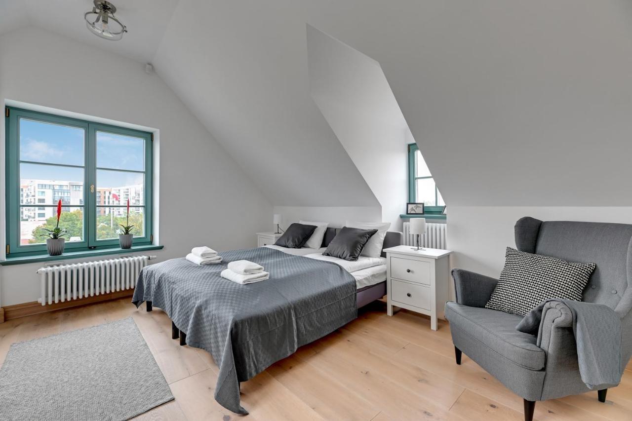 Historical Townhouse By Blue Mandarin Apartment Гданск Екстериор снимка